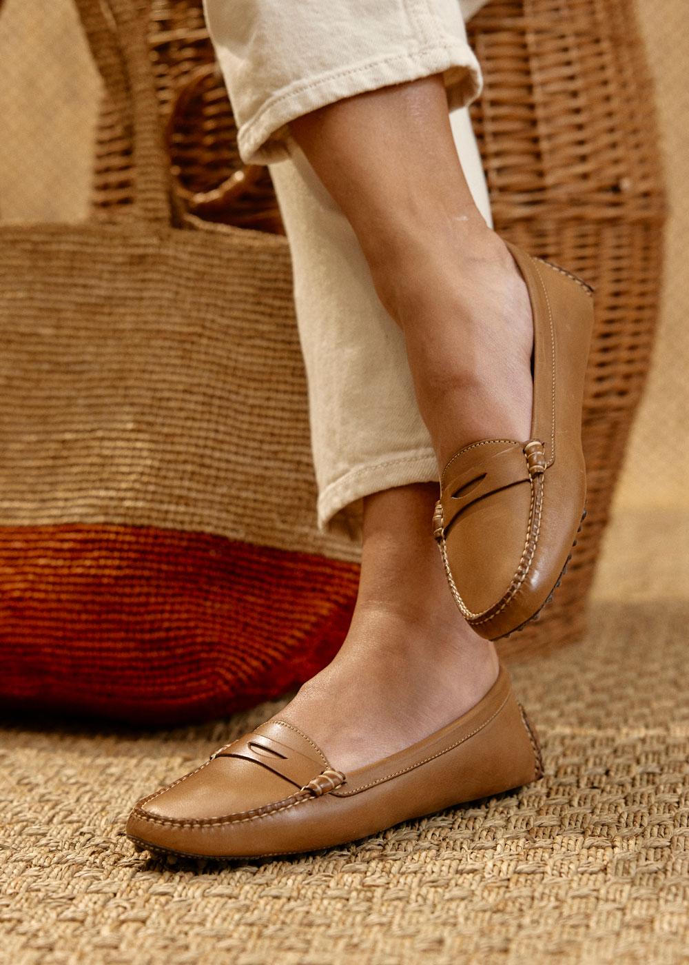 Fairmount MOCASSIN ROUND DRIVER CUIR GOLD Manfield