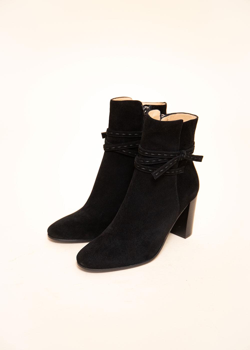 Michael kors fringe boots top